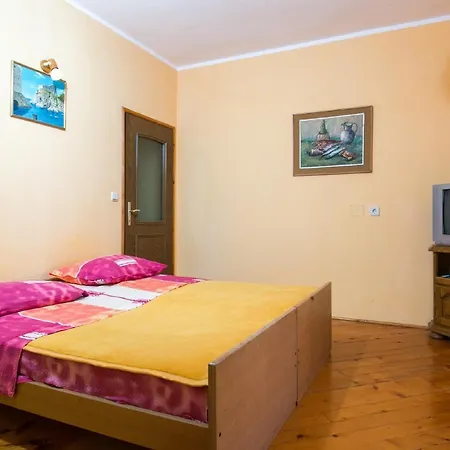 Apartment Neve *